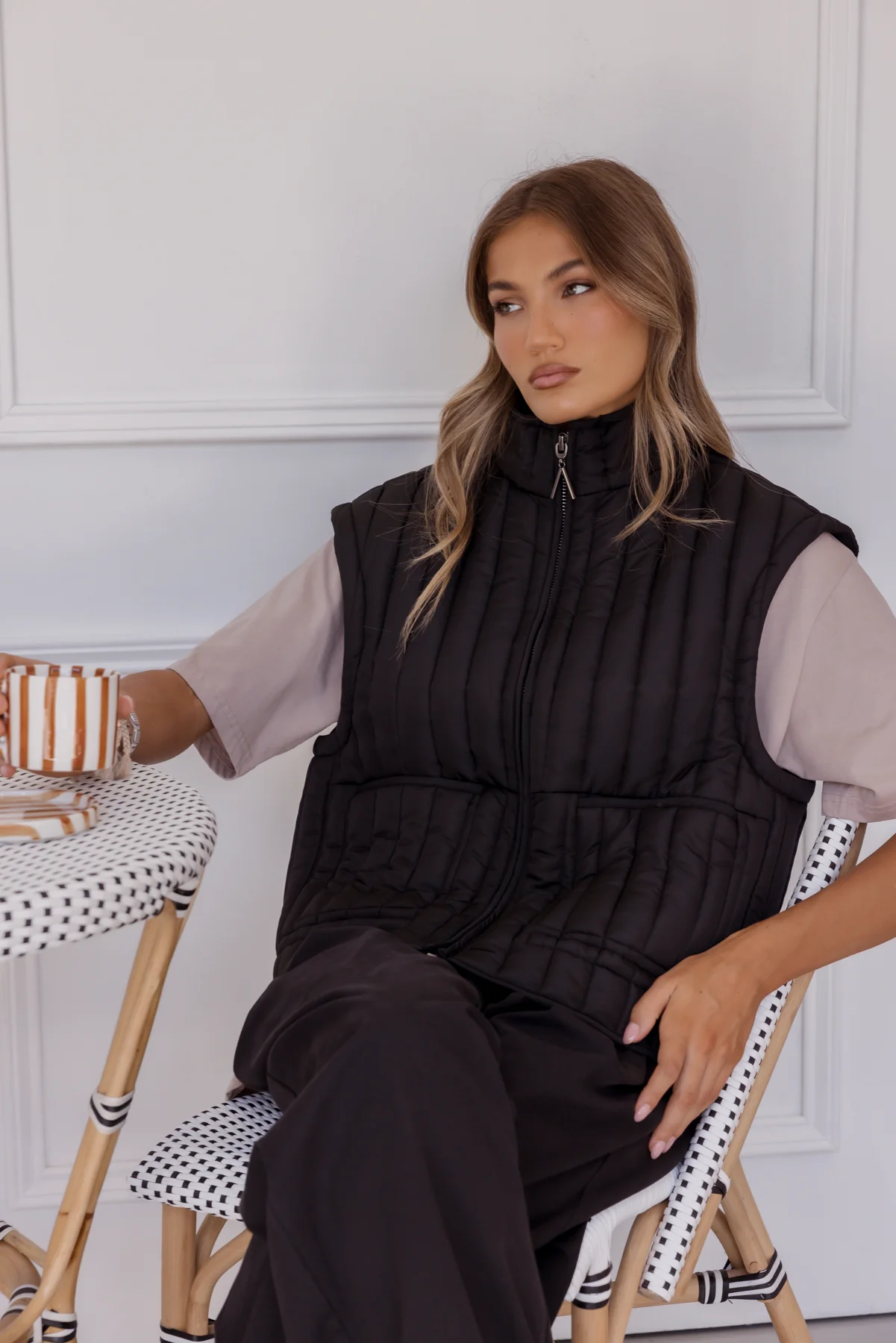 ARIA Vest Black - Image 2