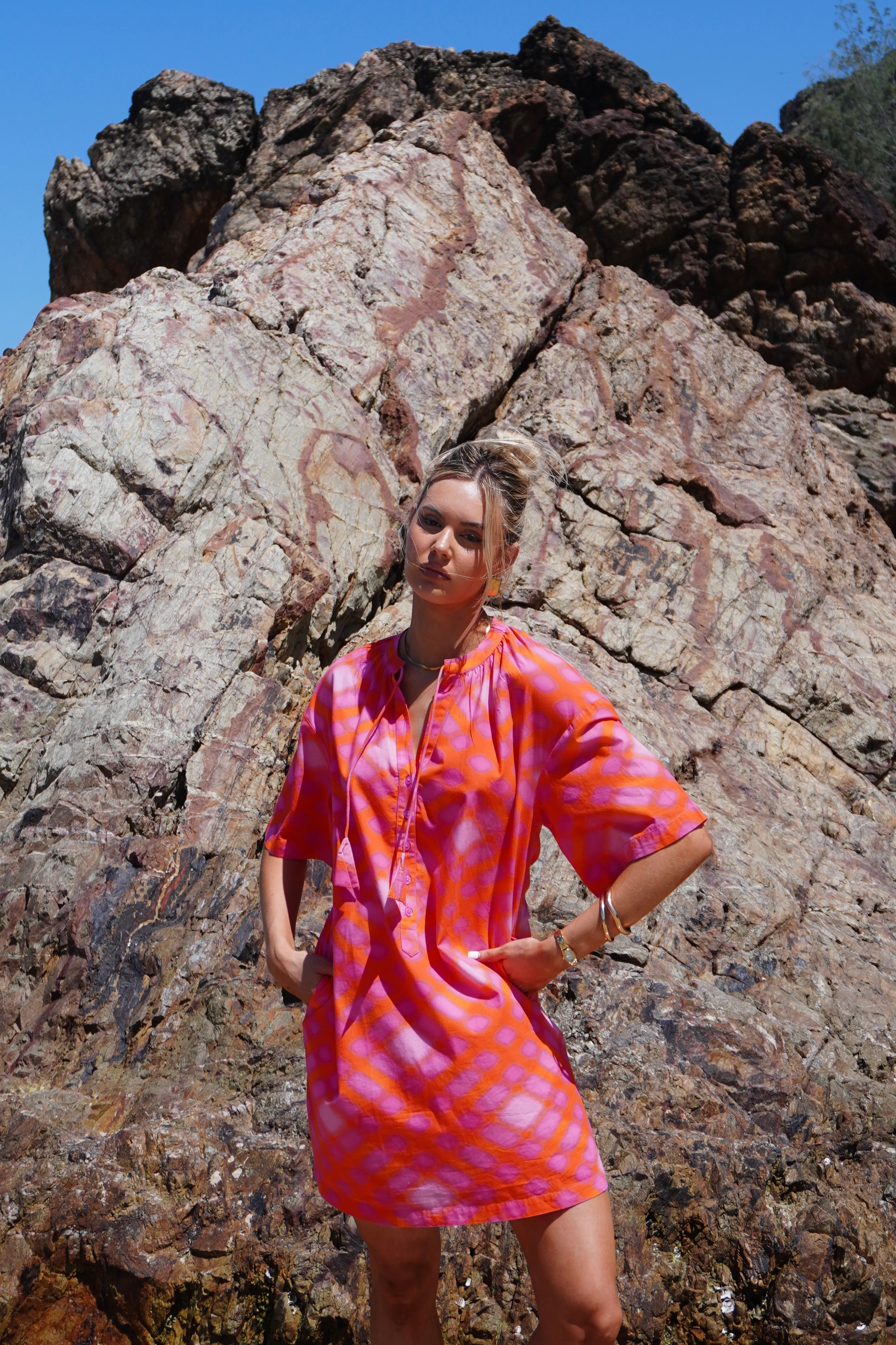 AURA Dress Pink Blur Print - Image 5