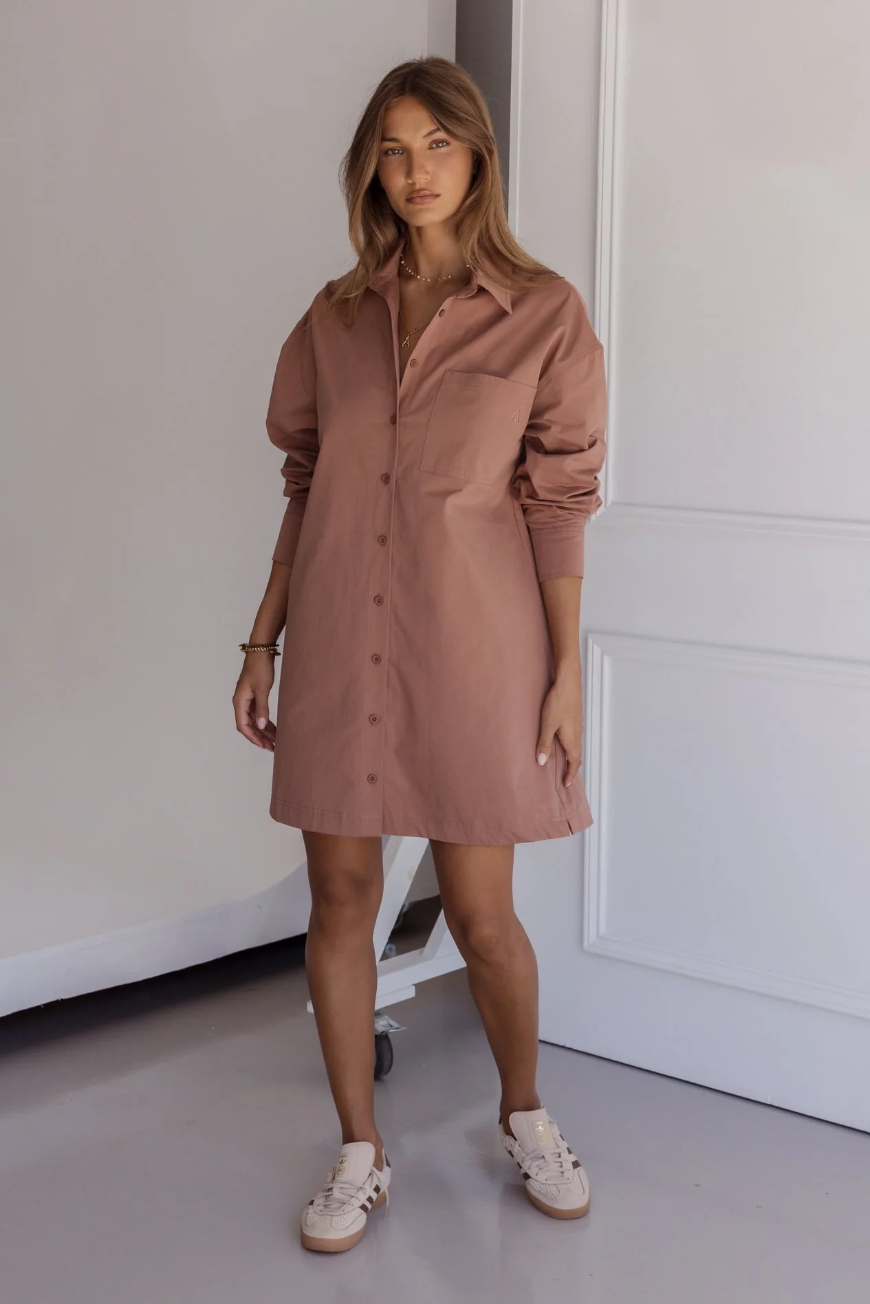 JETT Mini Dress Mahogany - Image 2