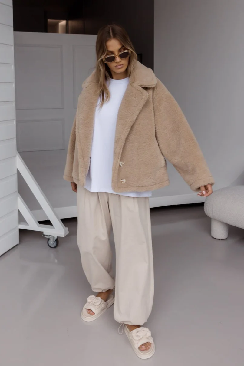 JETTY Faux Jacket Beige - Image 2