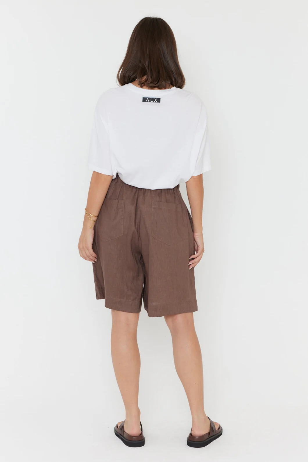 JUNY Shorts Chocolate - Image 12