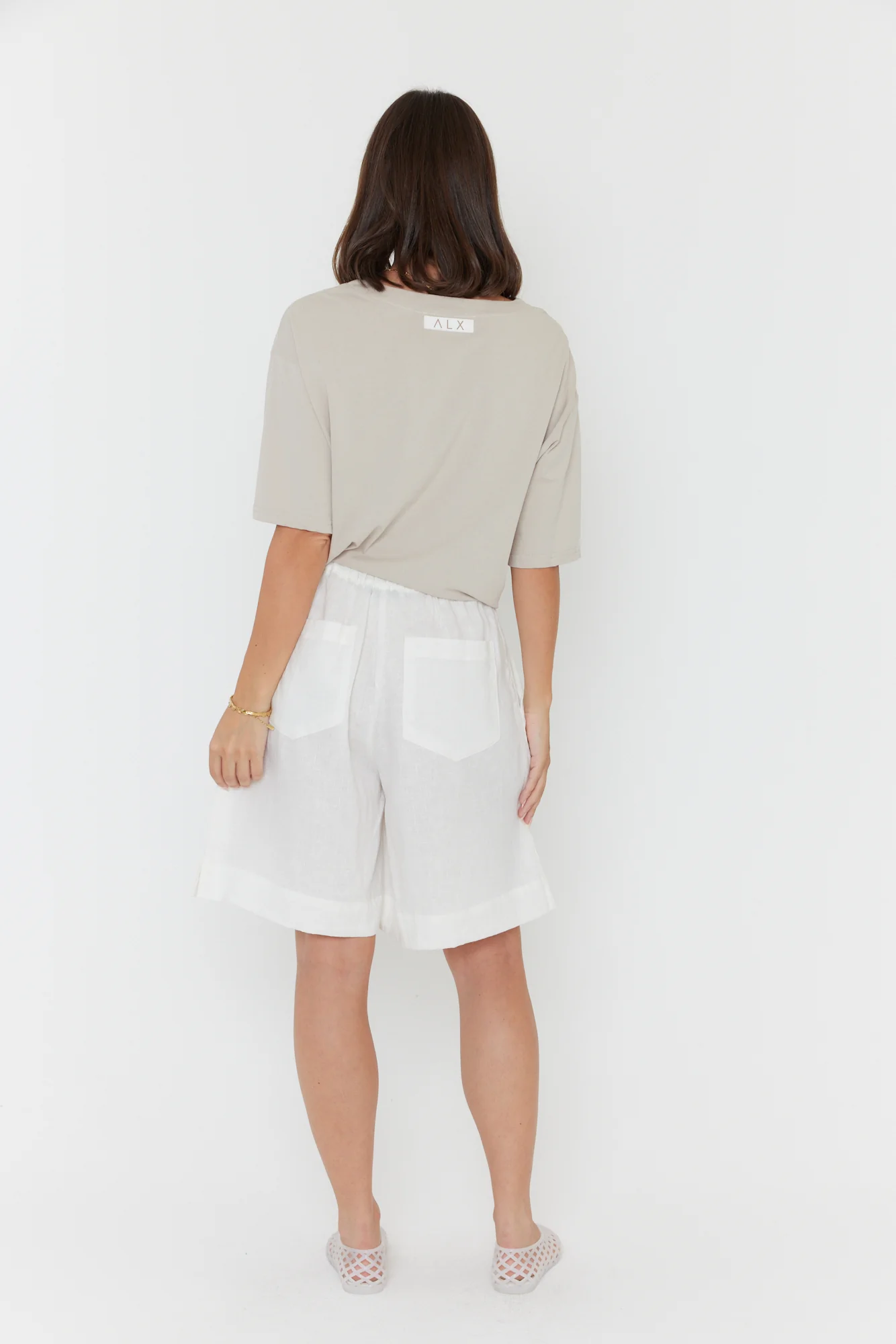 JUNY Shorts White - Image 10
