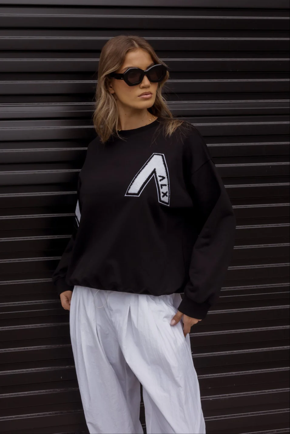 KITSON Jumper Black - Image 4