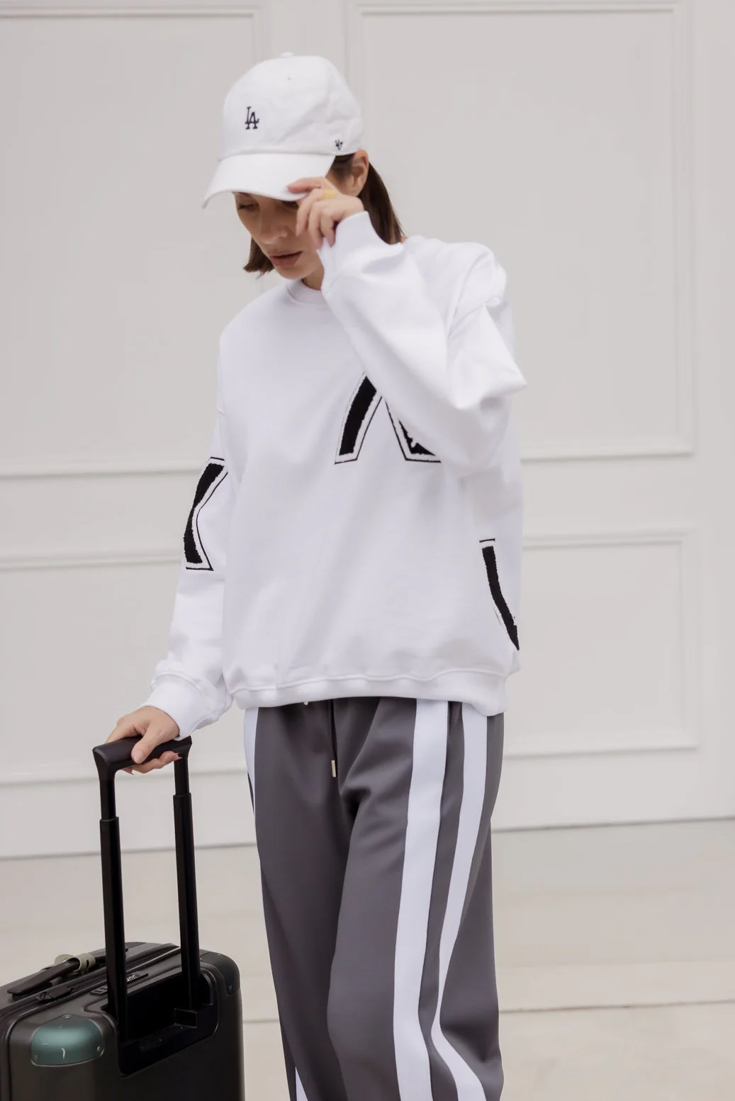KITSON Jumper White - Image 5