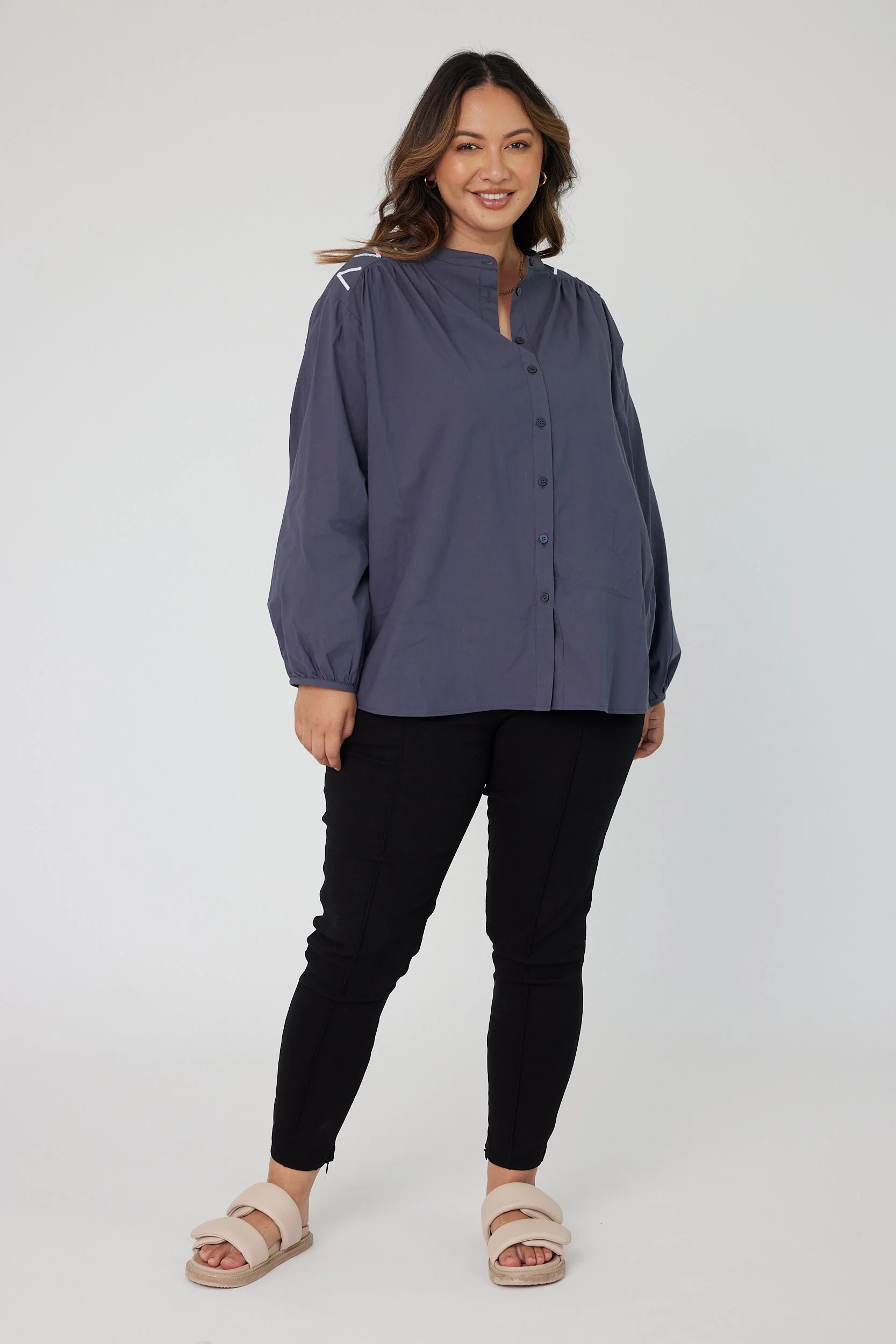 KNIGHT Blouse Charcoal - Image 11