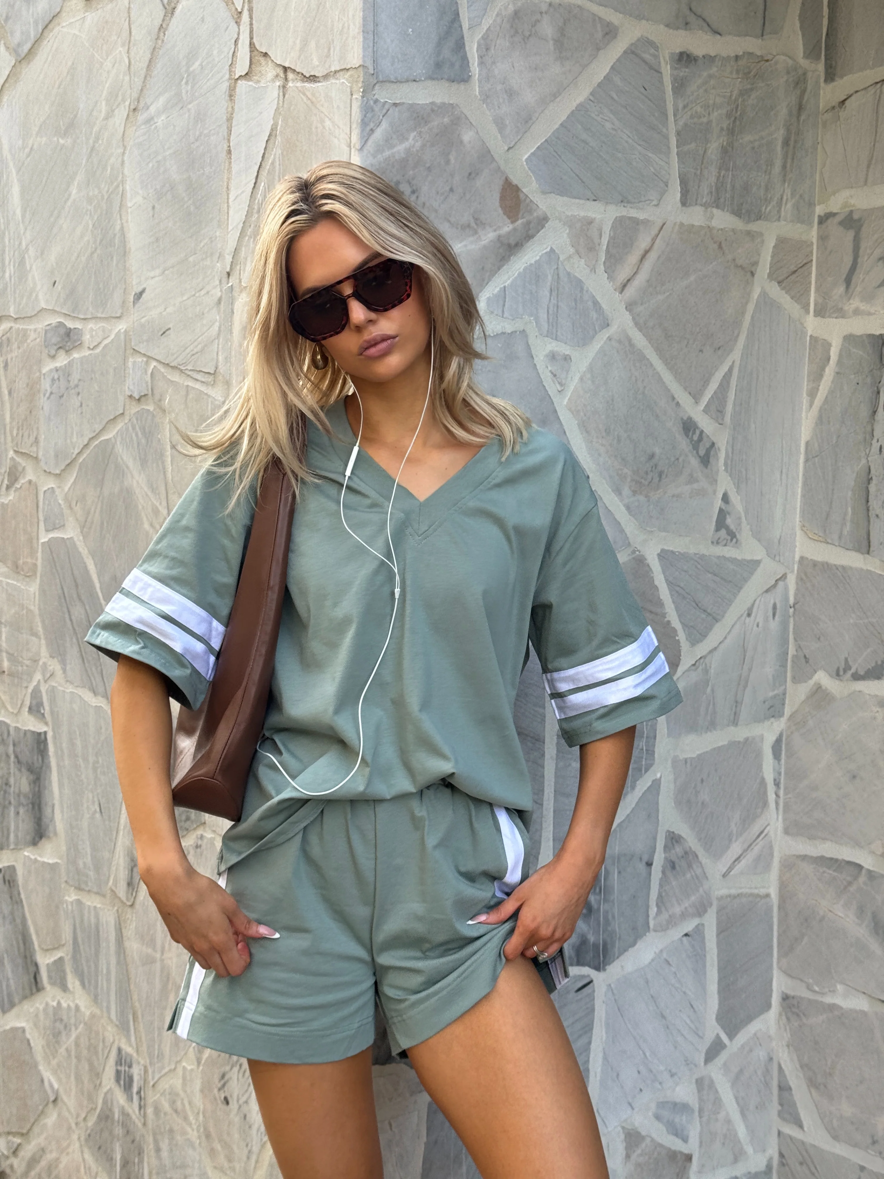 LIX Shorts Sage - Image 4