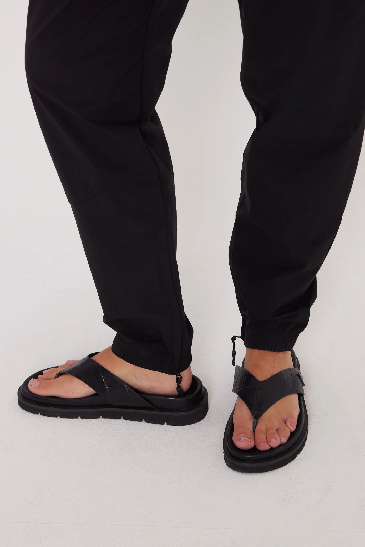 LUCIEN Pants Black - Image 17