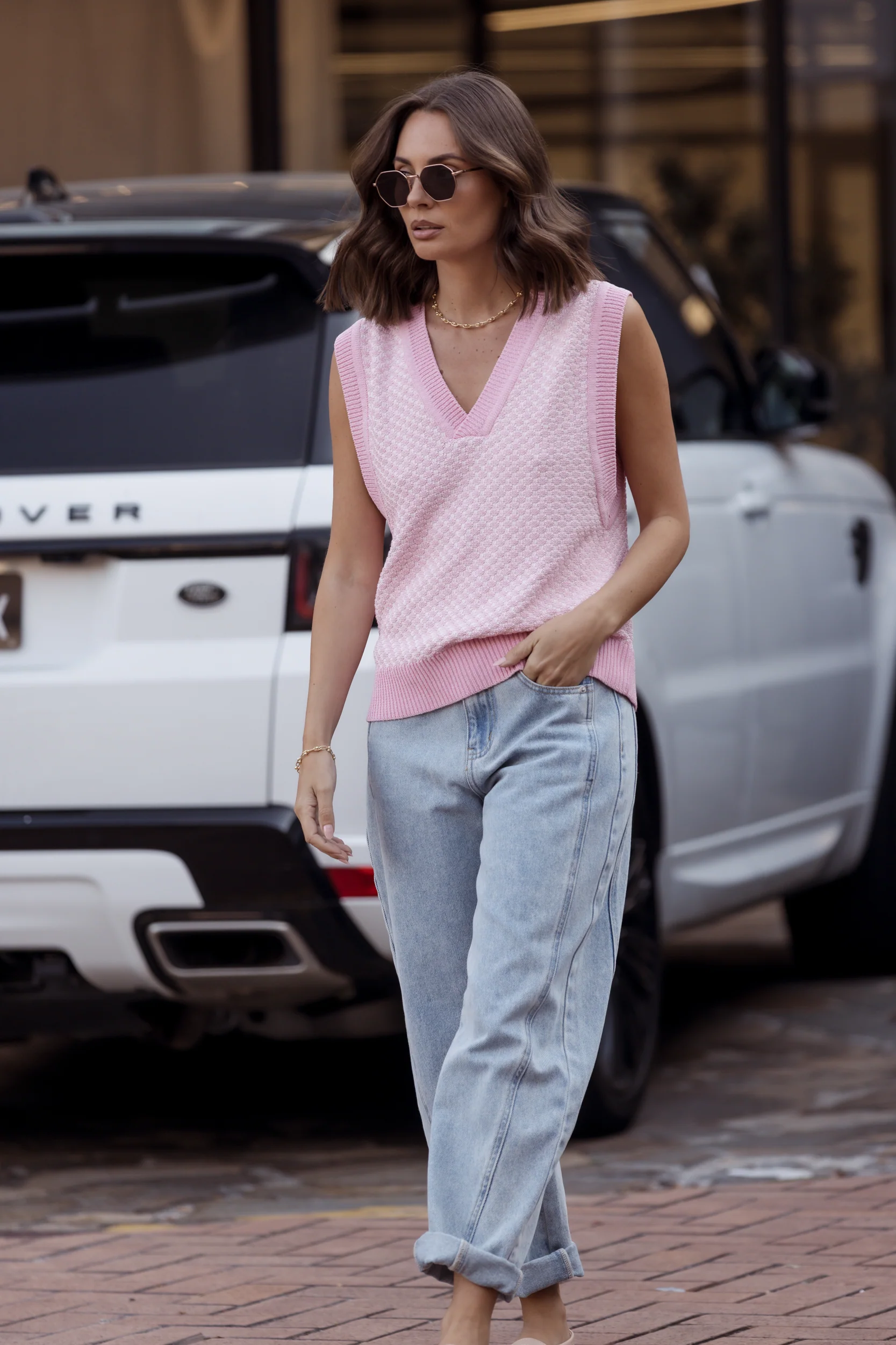 LULA Knit Vest Pink - Image 2