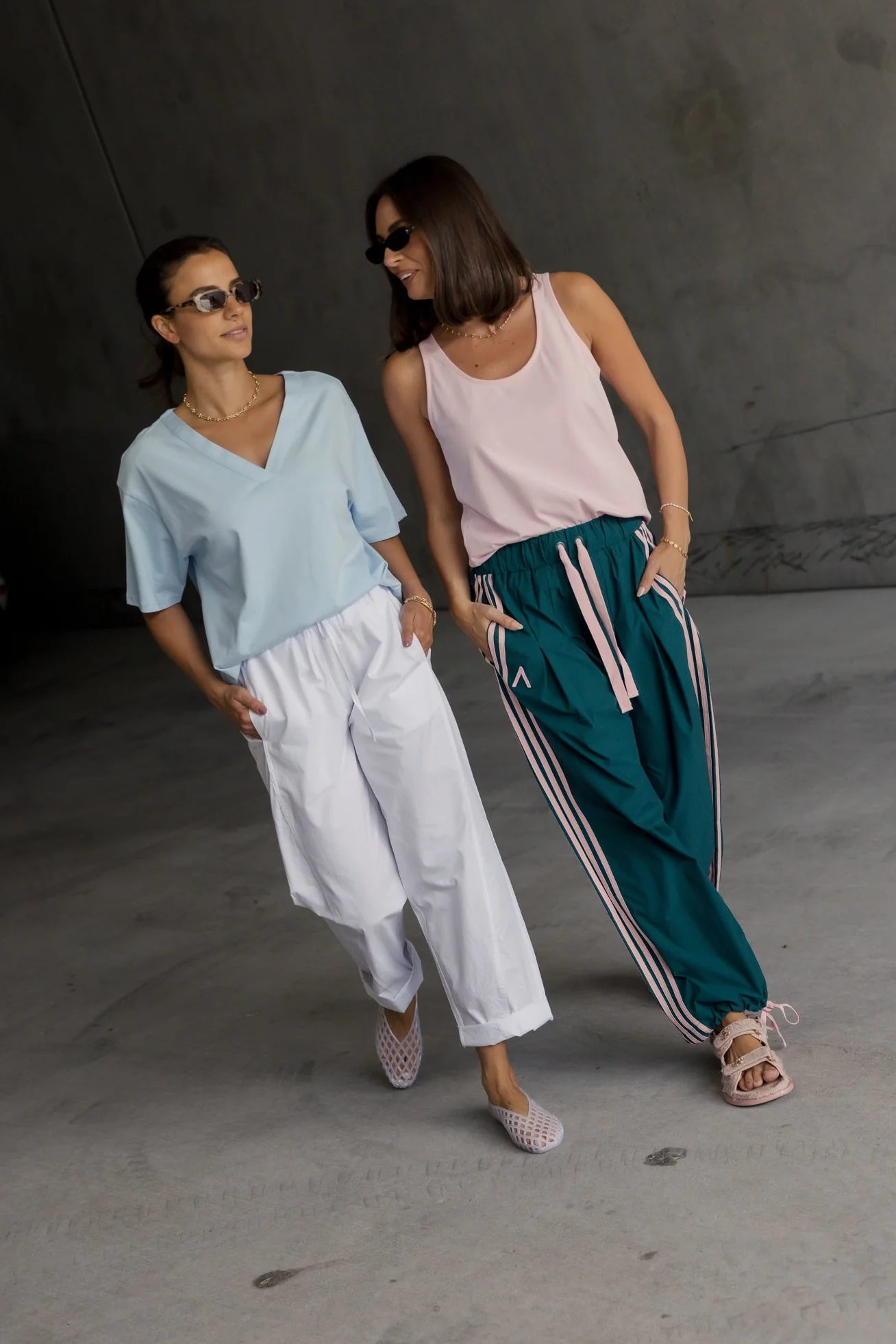 NIX V-Neck T-Shirt Light Blue - Image 5