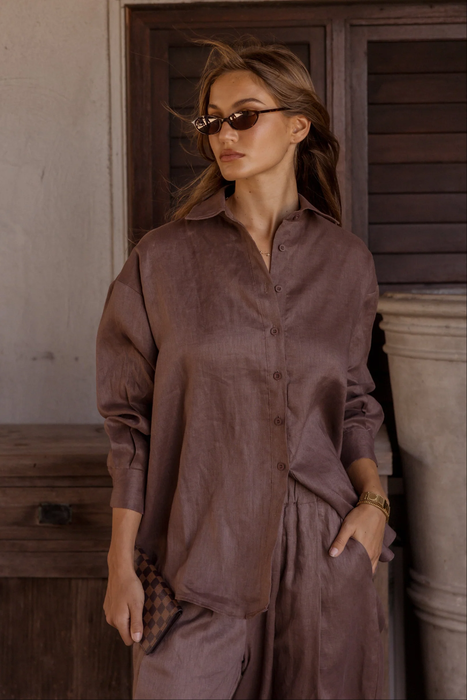 PLUTO Shirt Chocolate - Image 3