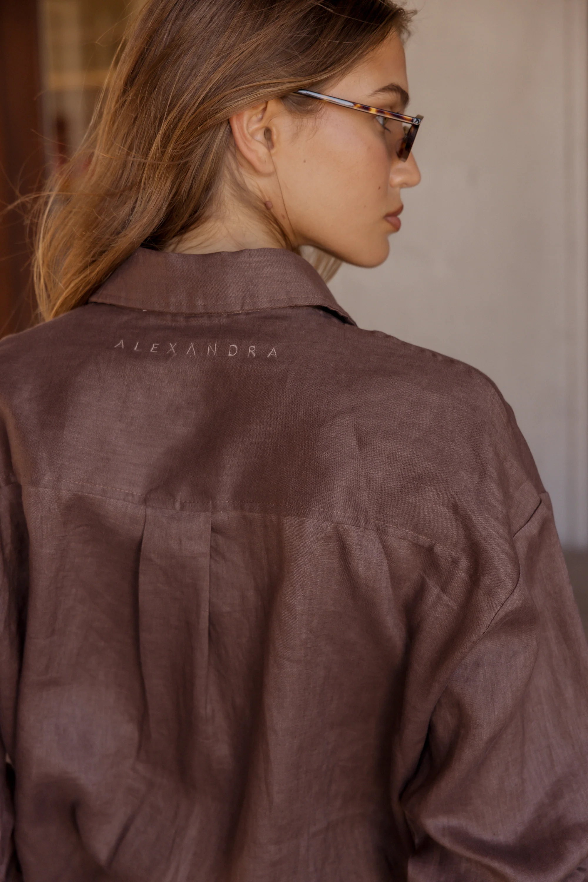 PLUTO Shirt Chocolate - Image 5