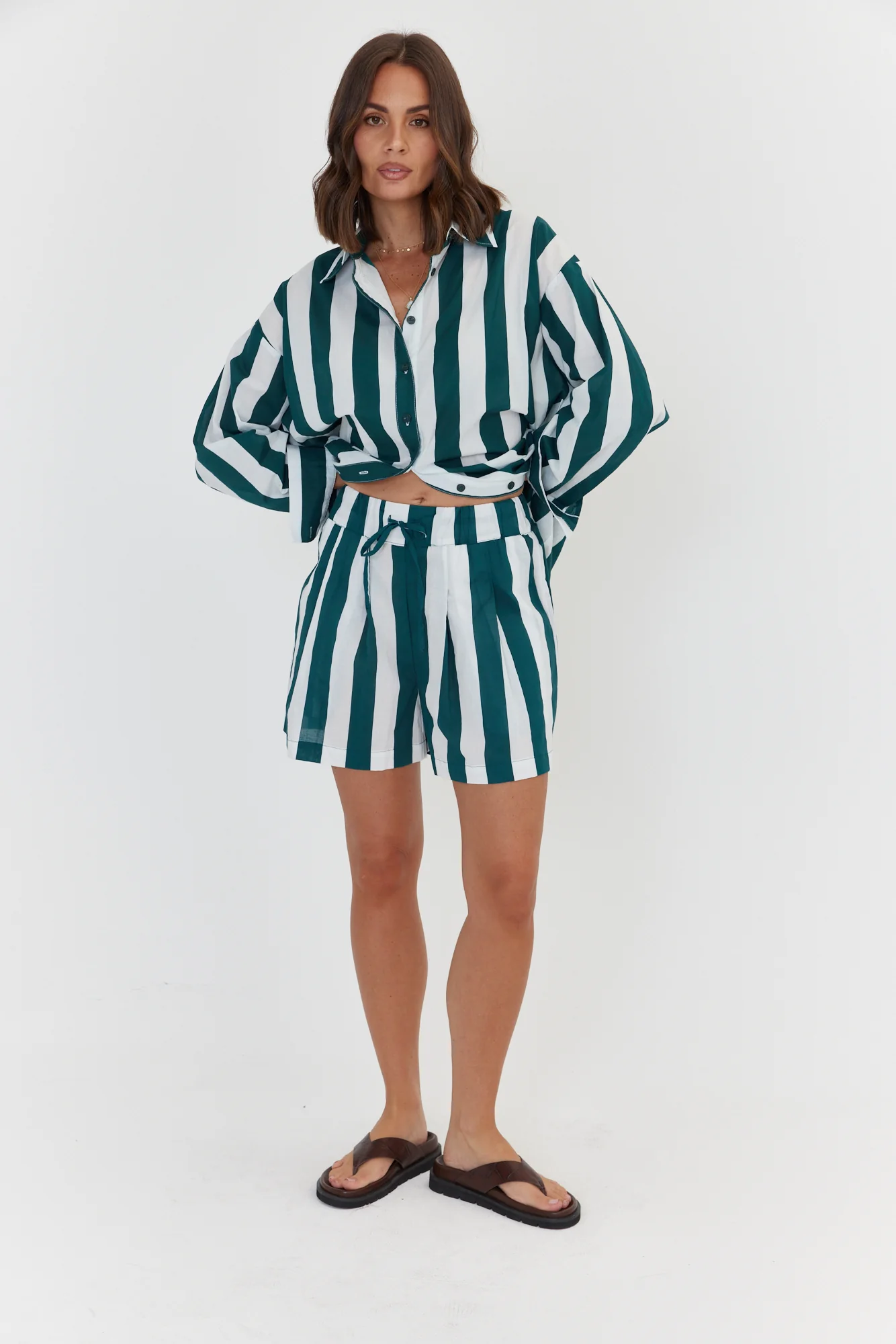 RAZ Shorts Green Stripe - Image 9