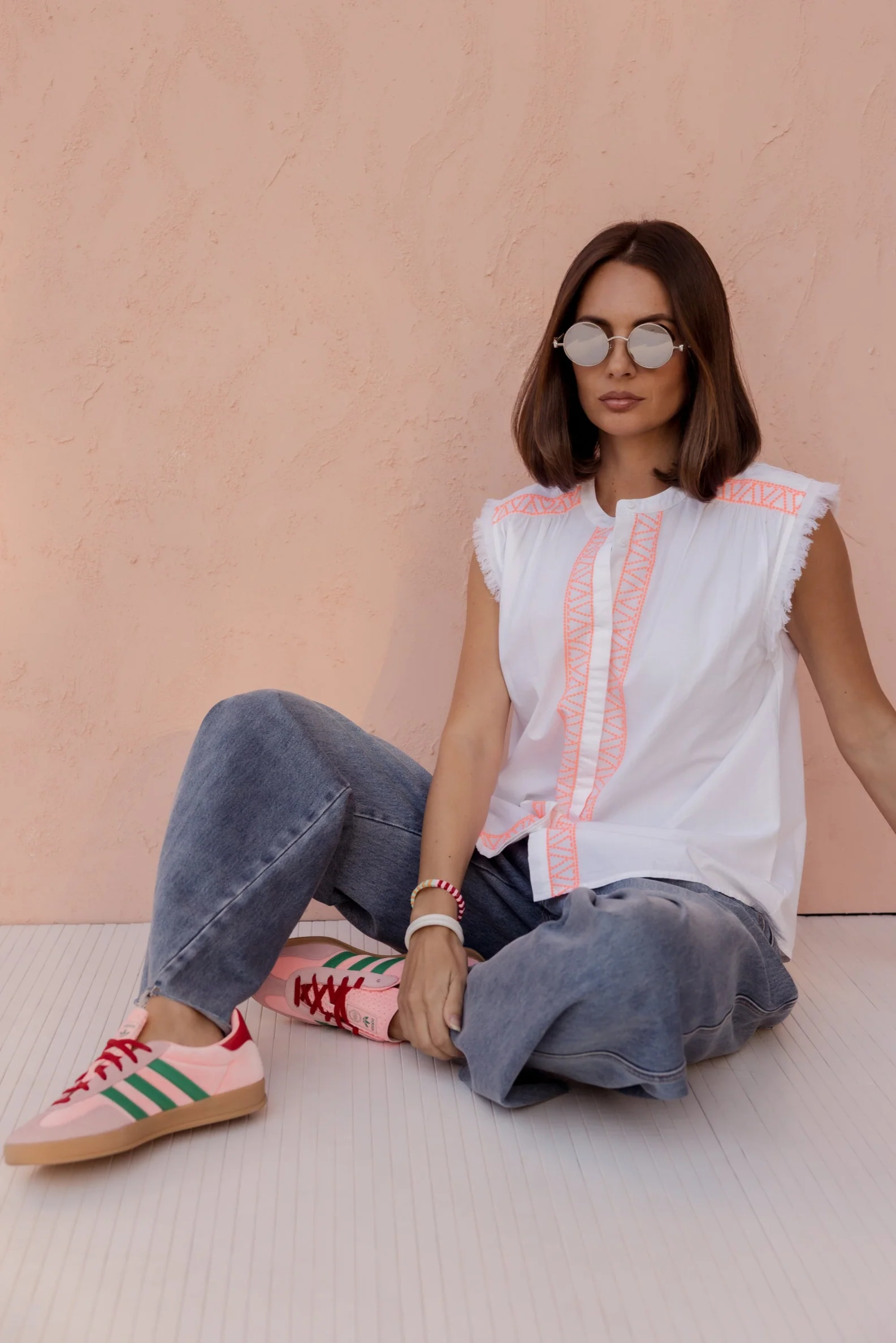 ROMAN Blouse White/Fluro Pink - Image 3