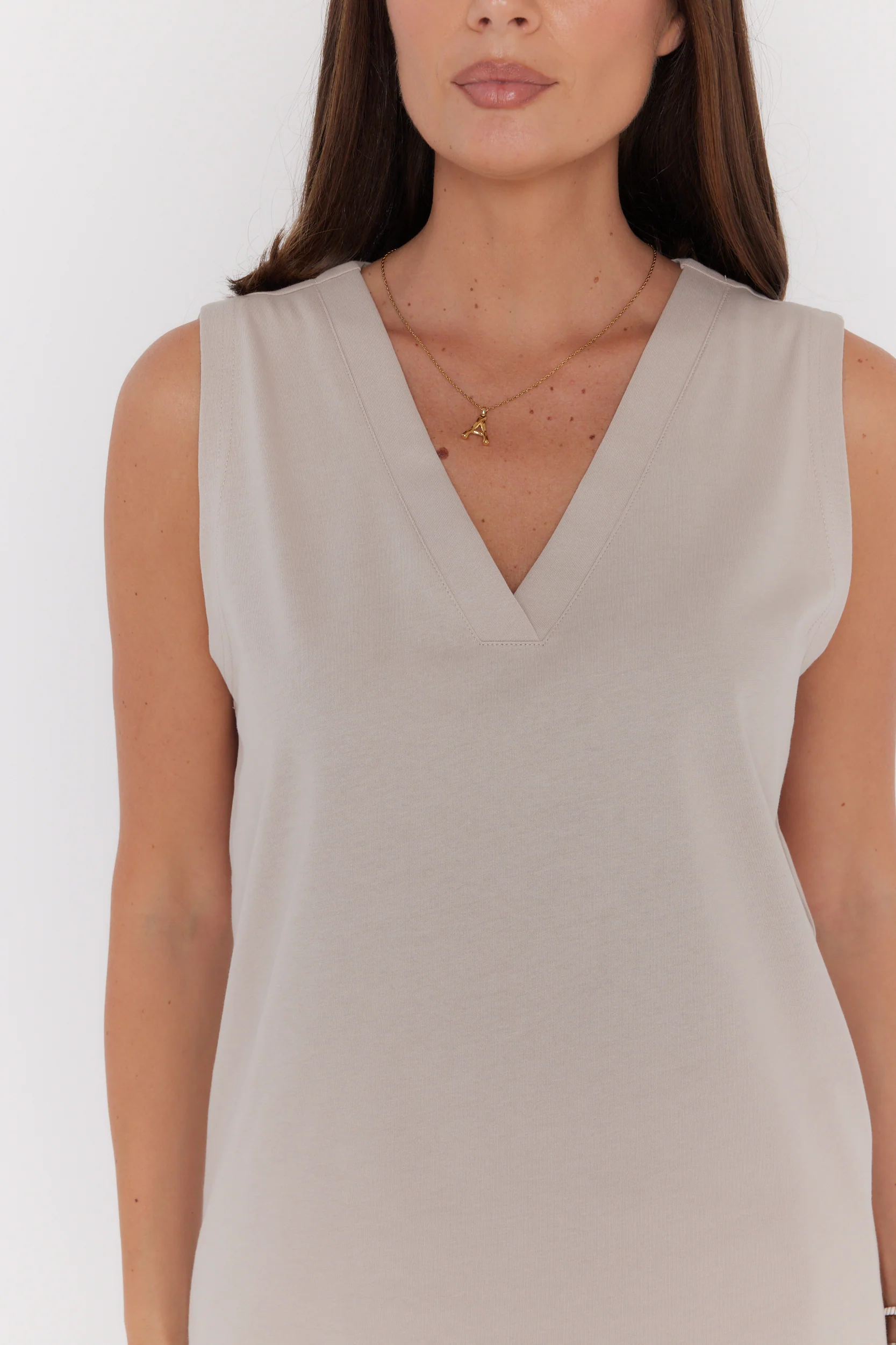 SIMBA V-Neck Stone - Image 9