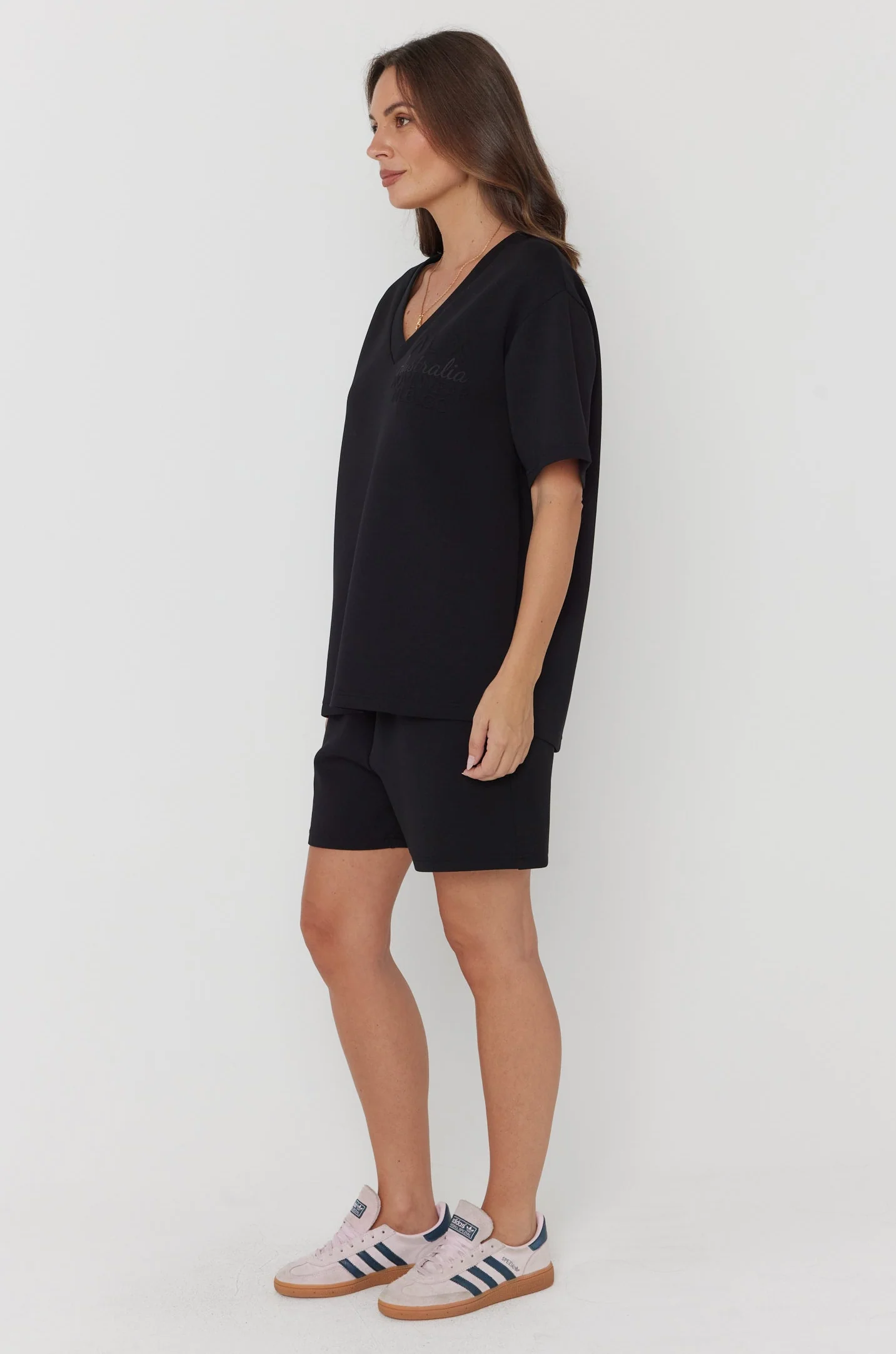 SOHO T-Shirt Black - Image 10