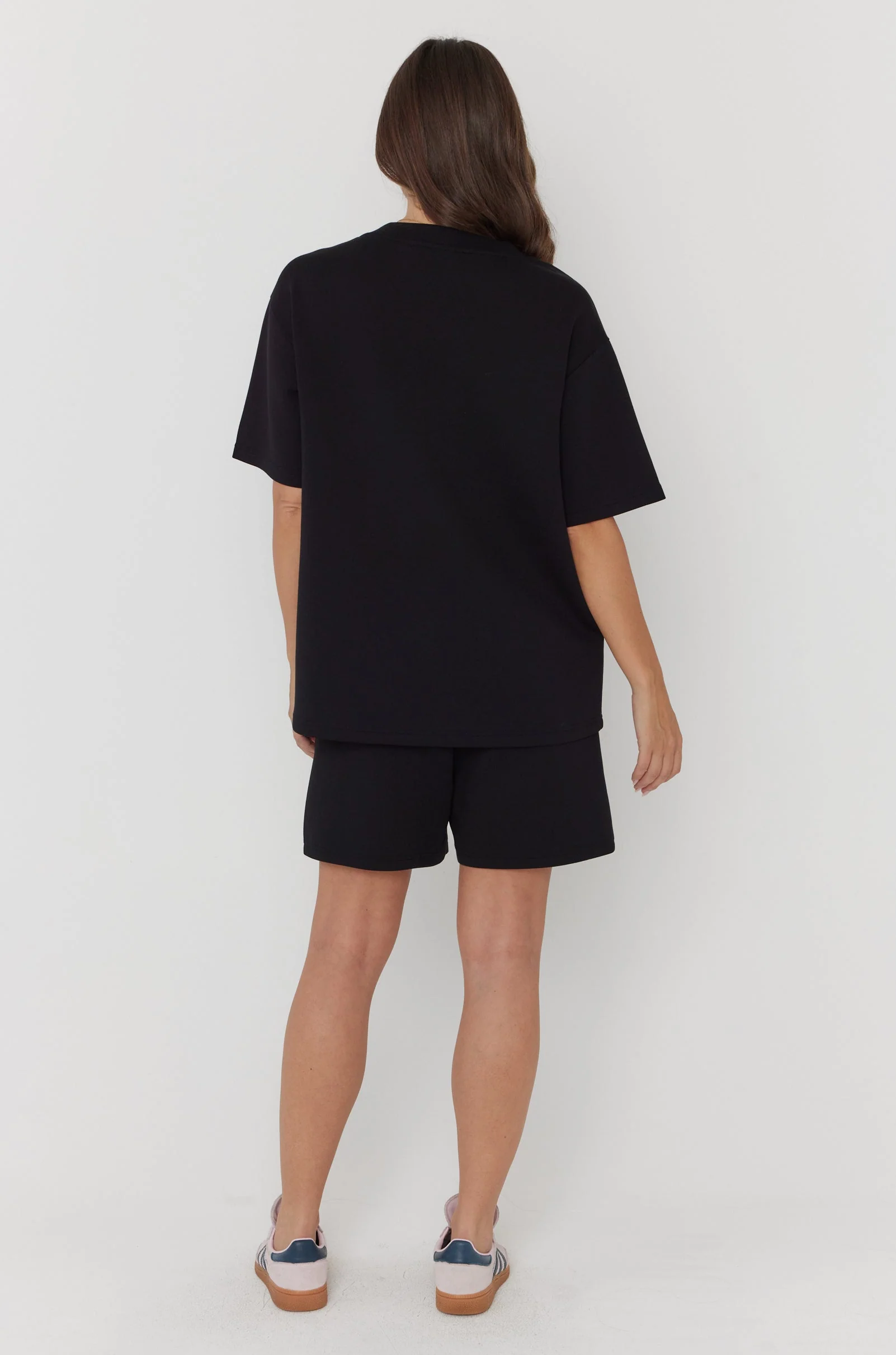 SOHO T-Shirt Black - Image 11