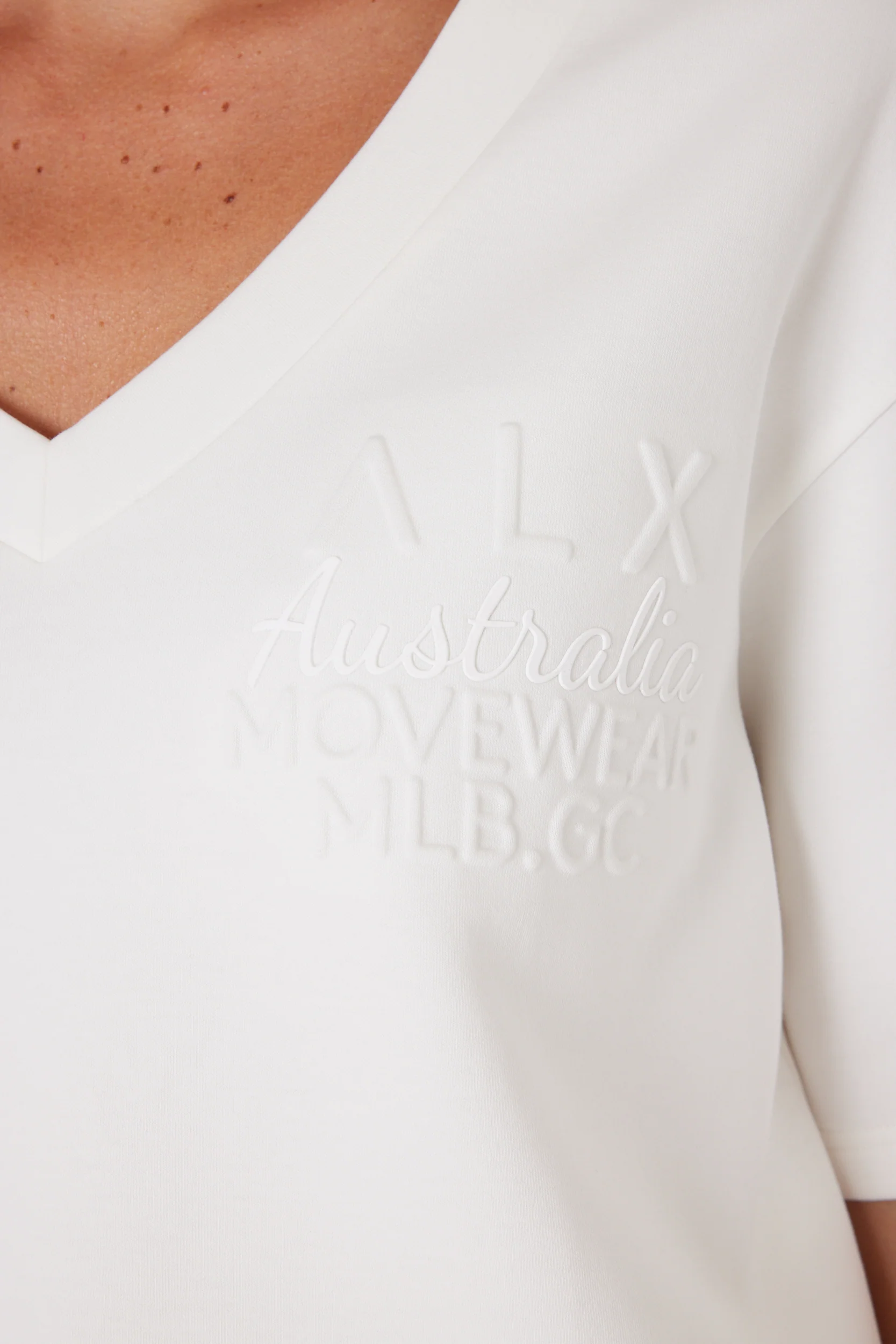 SOHO T-Shirt White - Image 9