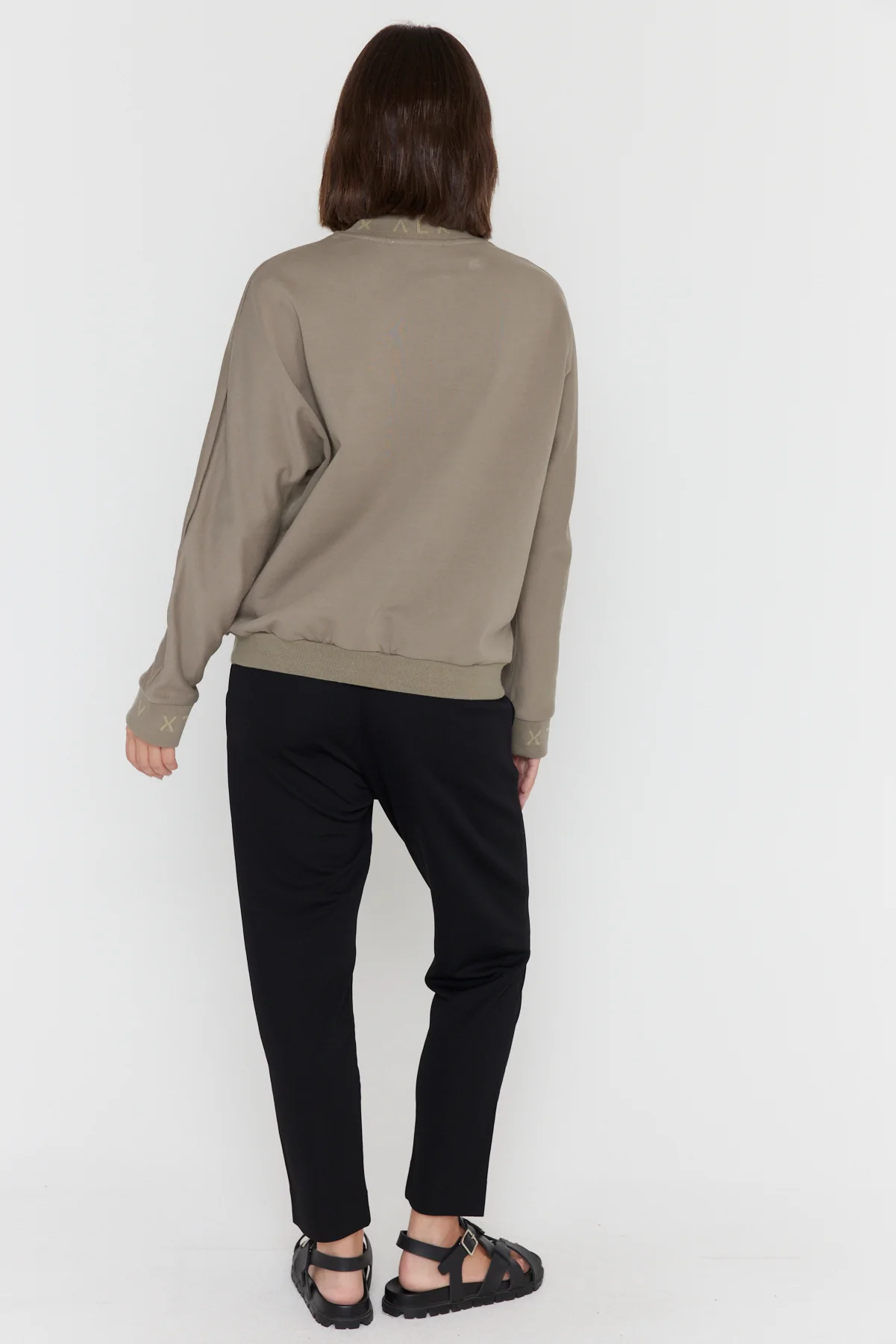 SPENCIE Jumper Taupe - Image 7