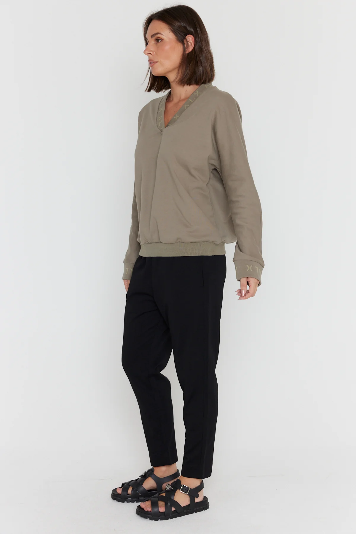 SPENCIE Jumper Taupe - Image 8