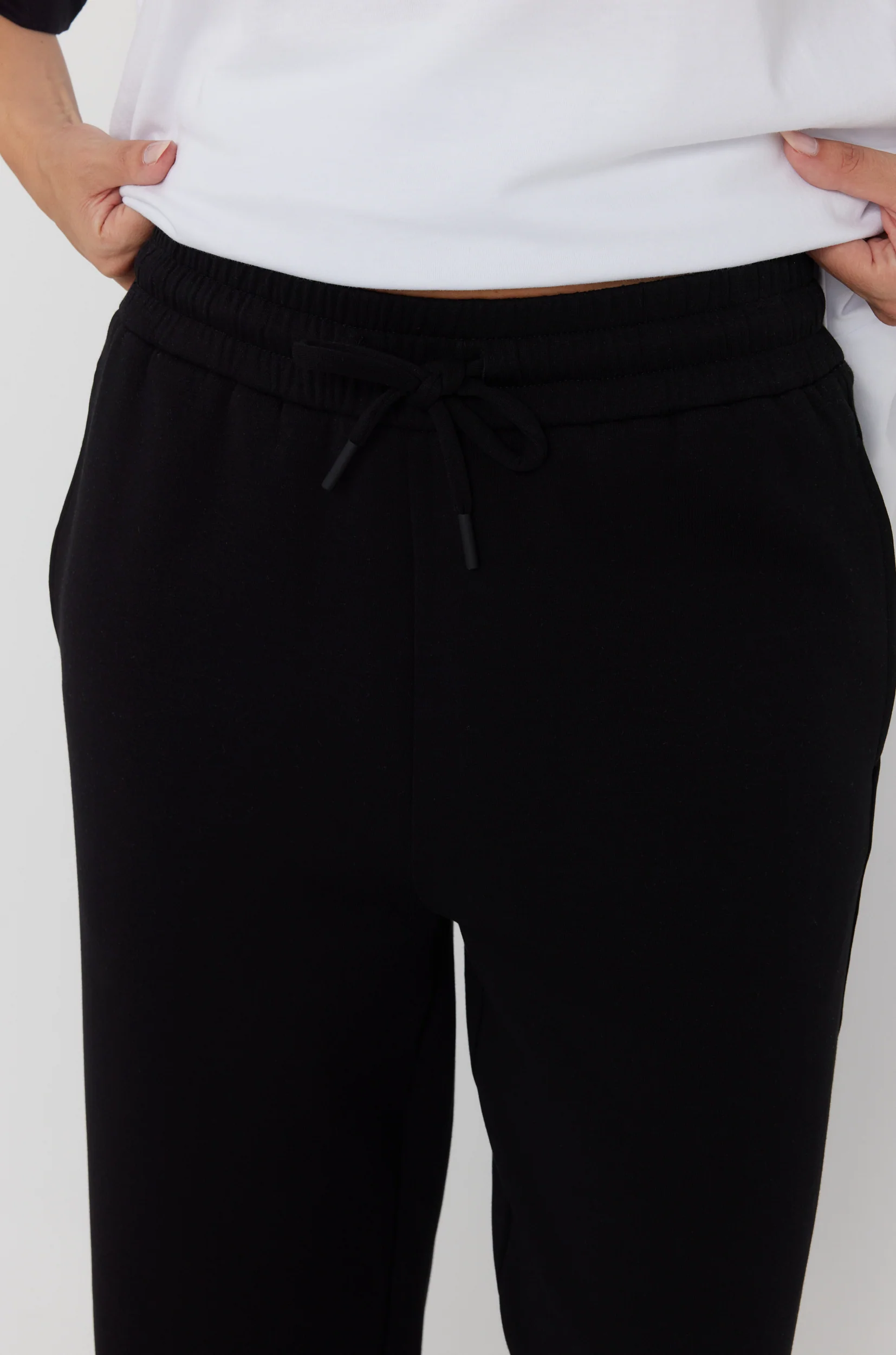 TATS Pants Black - Image 12