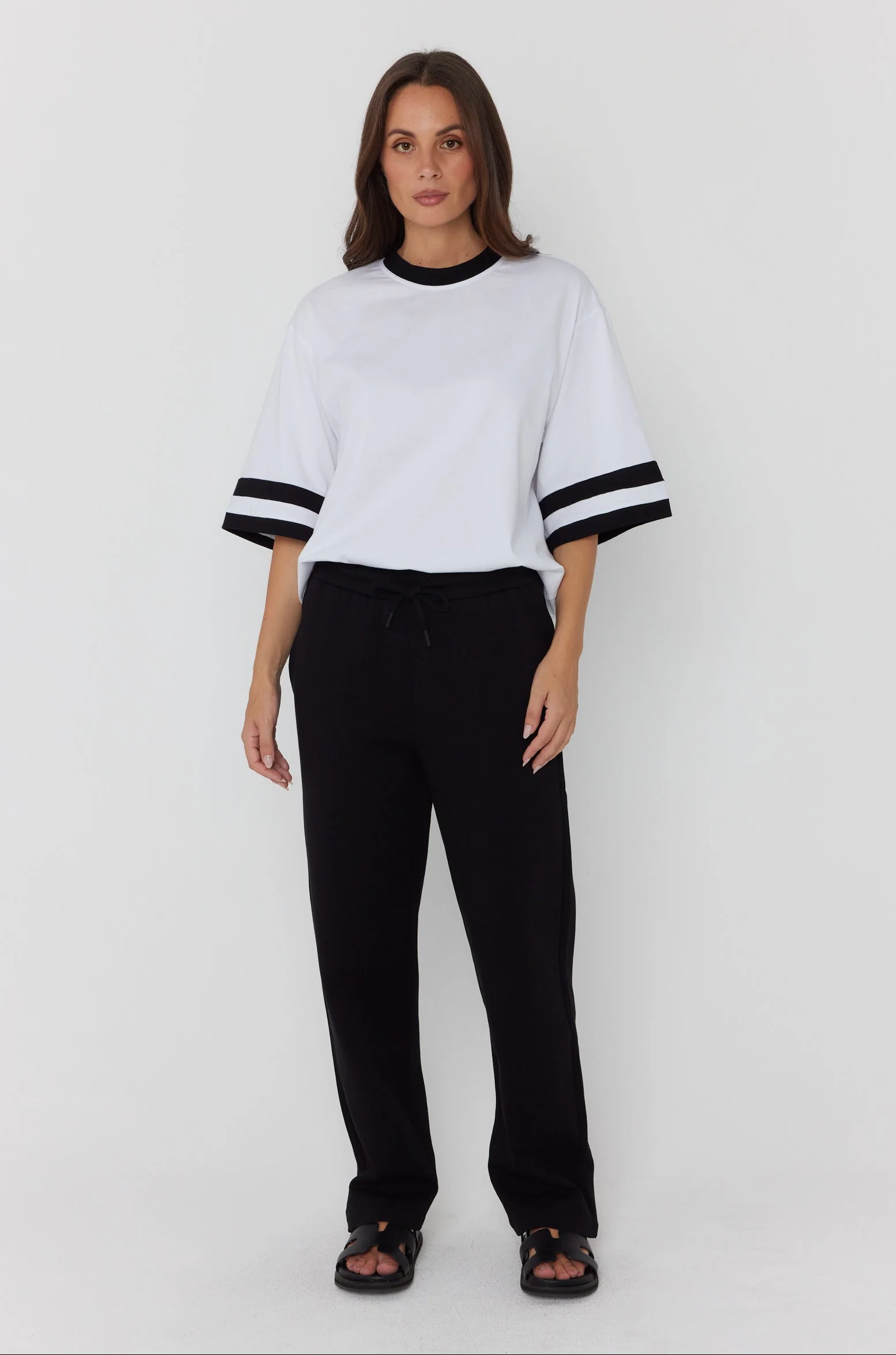 ZAYDA T-Shirt White - Image 9